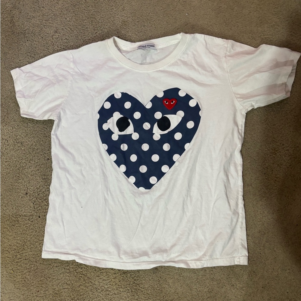 Comme des Garcons Kids White Tee with Blue Polka Dot Heart